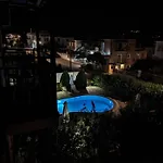 招待所 Christos
