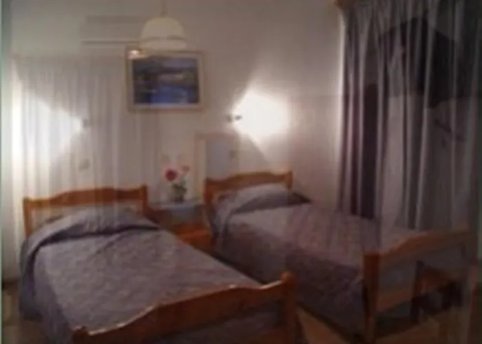 Christos סקופלוס טאון